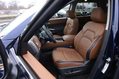 2024 Nissan Pathfinder Platinum