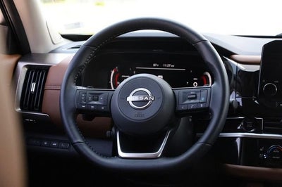 2025 Nissan Pathfinder Platinum