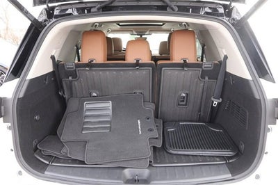 2024 Nissan Pathfinder Platinum