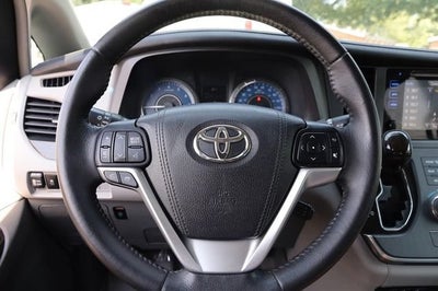 2017 Toyota Sienna Base