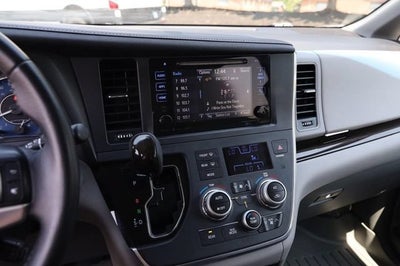 2017 Toyota Sienna Base