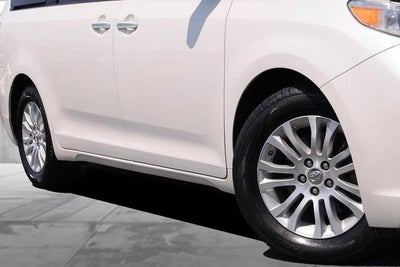 2017 Toyota Sienna Base