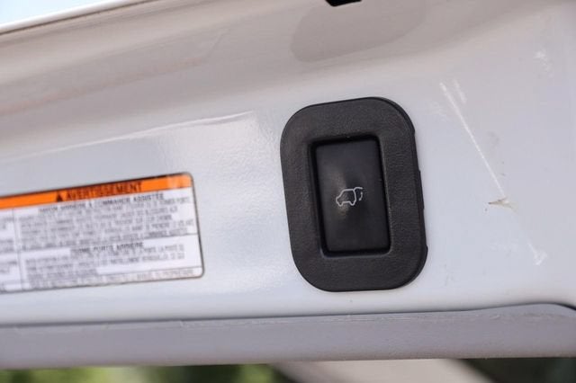 2017 Toyota Sienna Base