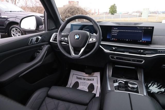 2025 BMW X5 xDrive40i