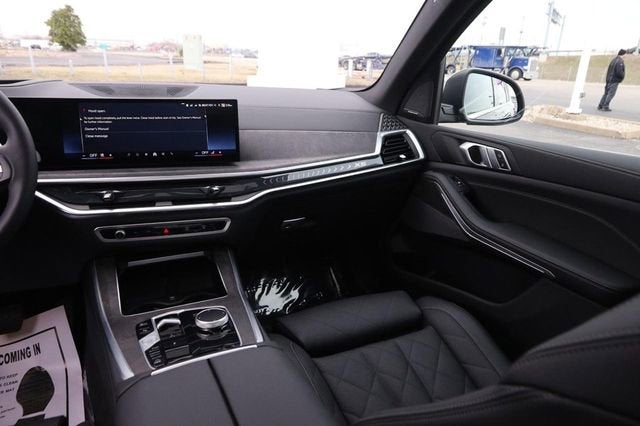 2025 BMW X5 xDrive40i