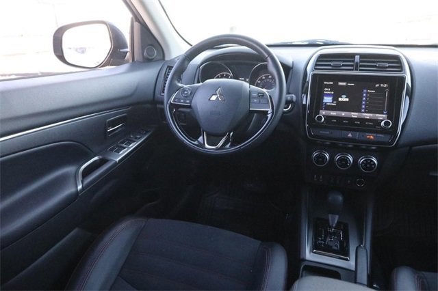 2024 Mitsubishi Outlander Sport 2.0 ES