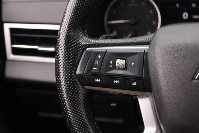 2024 Mitsubishi Outlander SE Black Edition