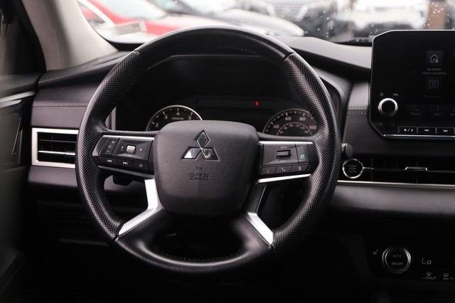 2024 Mitsubishi Outlander SE Black Edition