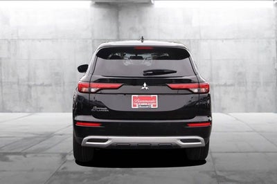 2024 Mitsubishi Outlander SE Black Edition