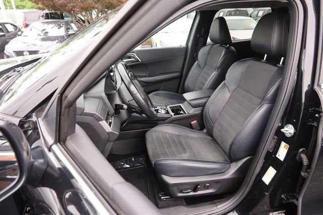 2024 Mitsubishi Outlander SE Black Edition
