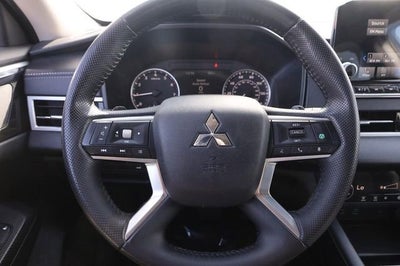 2024 Mitsubishi Outlander SE Black Edition