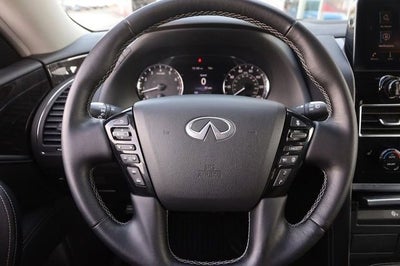 2024 INFINITI QX80 LUXE