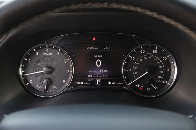 2024 INFINITI QX80 LUXE