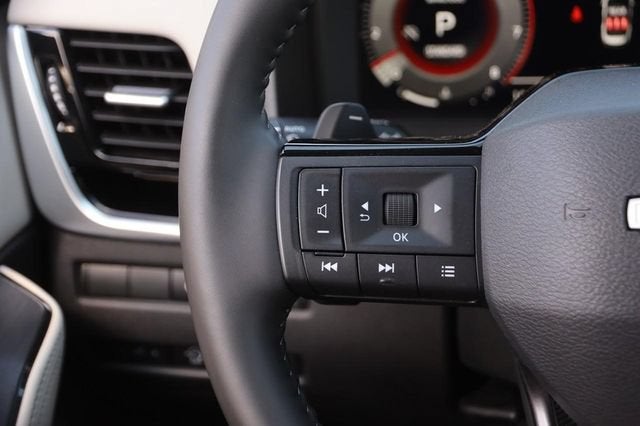 2025 Nissan Rogue SL
