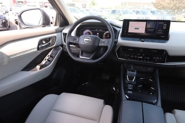 2025 Nissan Rogue SL