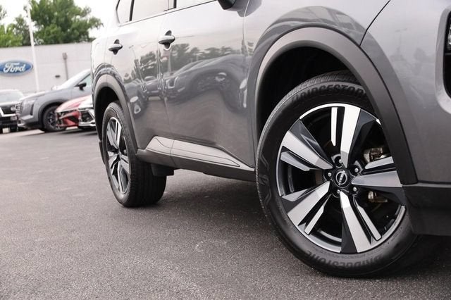 2025 Nissan Rogue SL