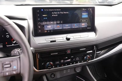 2025 Nissan Rogue SL