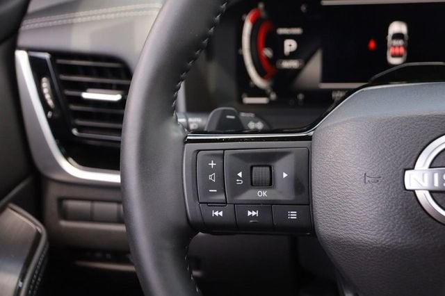 2025 Nissan Rogue SL