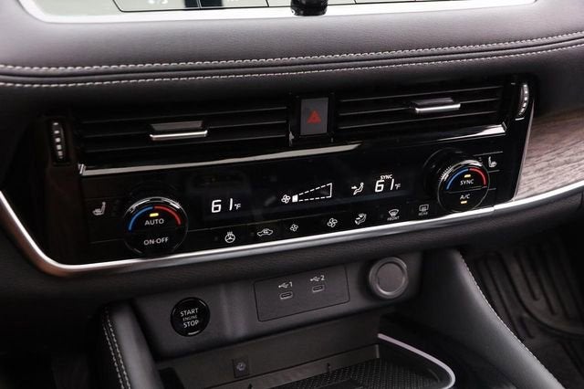 2025 Nissan Rogue Platinum