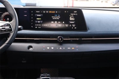 2025 Nissan ARIYA PLATINUM+