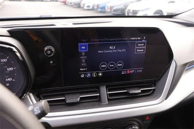 2025 Chevrolet Trax LS