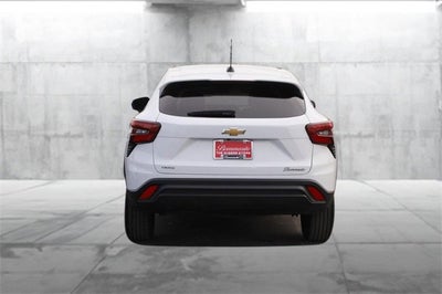 2025 Chevrolet Trax LS