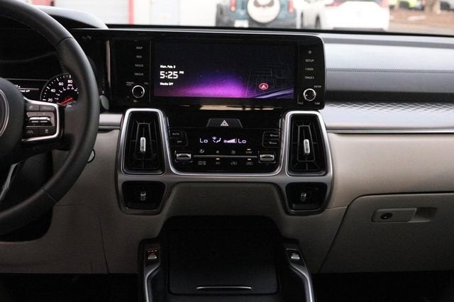 2023 Kia Sorento Hybrid EX