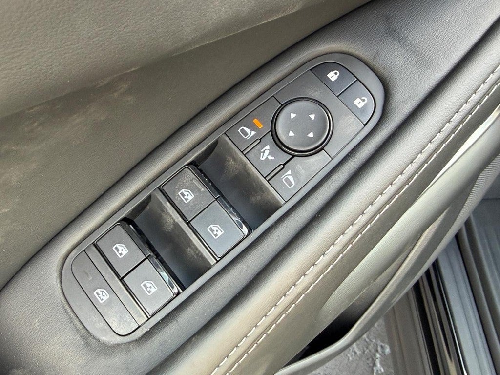 2027 INFINITI QX60 LUXE FWD