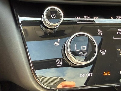 2027 INFINITI QX60 LUXE FWD