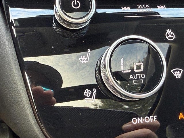 2027 INFINITI QX60 LUXE FWD