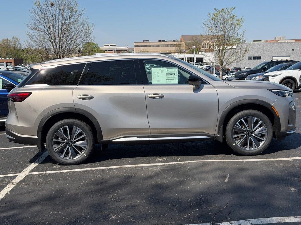 2026 INFINITI QX60 LUXE AWD