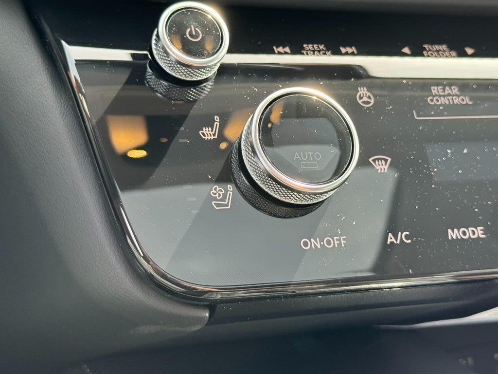 2026 INFINITI QX60 LUXE AWD