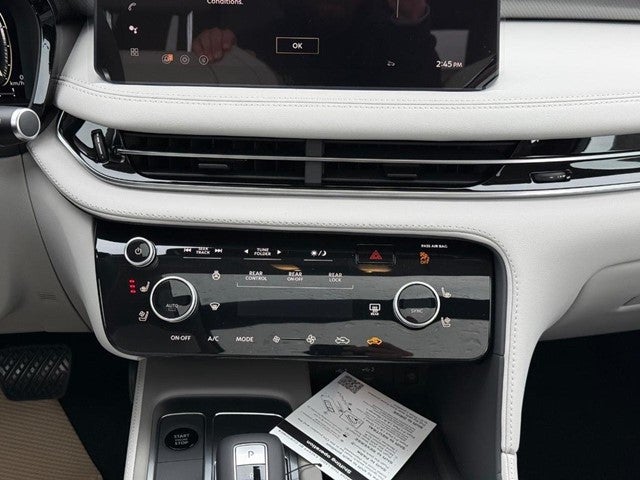 2026 INFINITI QX60 LUXE AWD