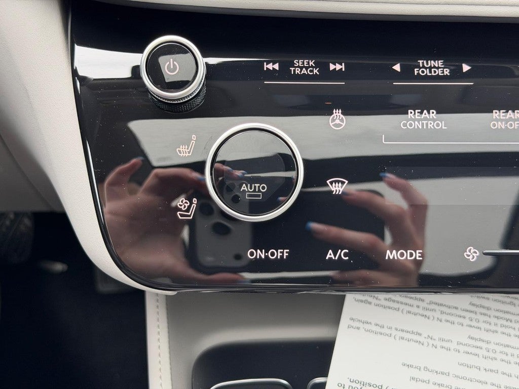 2026 INFINITI QX60 LUXE AWD