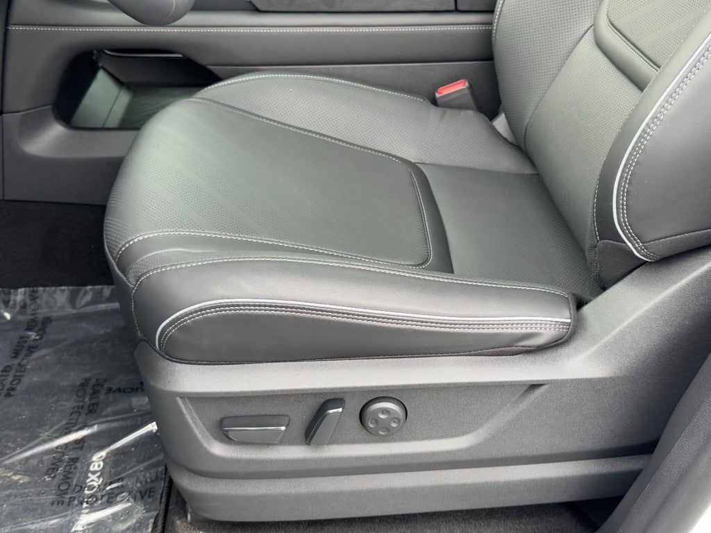 2026 INFINITI QX80 LUXE AWD