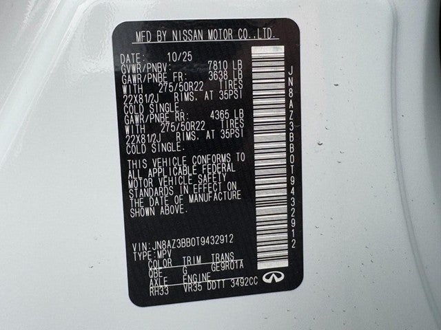 2026 INFINITI QX80 LUXE AWD