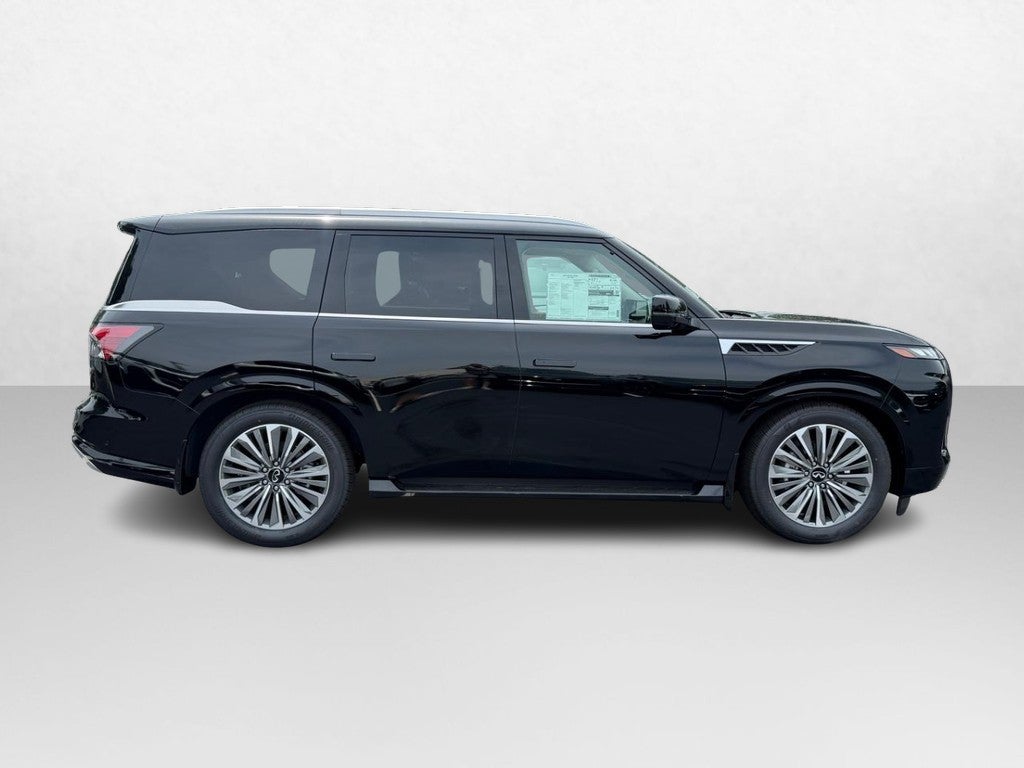 2027 INFINITI QX80 LUXE AWD