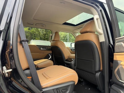 2027 INFINITI QX80 LUXE AWD