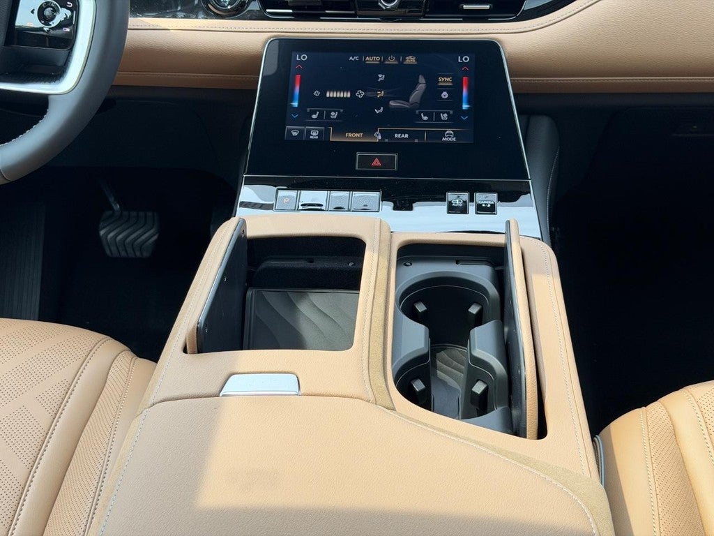 2027 INFINITI QX80 LUXE AWD