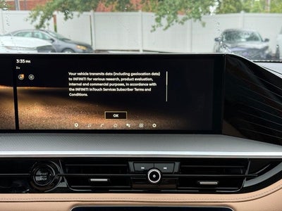 2027 INFINITI QX80 LUXE AWD