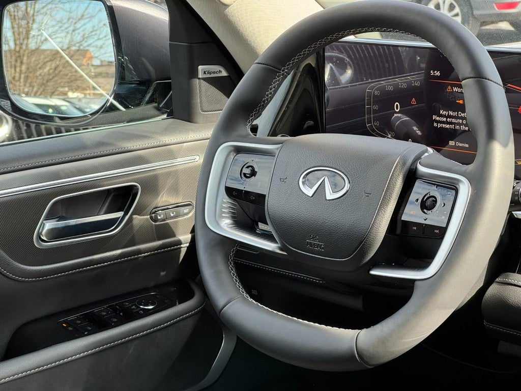 2026 INFINITI QX80 LUXE AWD