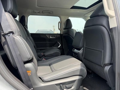 2027 INFINITI QX80 LUXE AWD