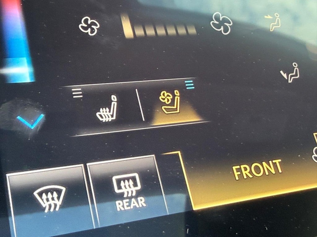 2027 INFINITI QX80 LUXE AWD
