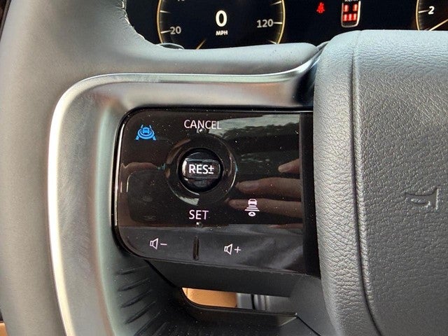 2027 INFINITI QX80 LUXE AWD