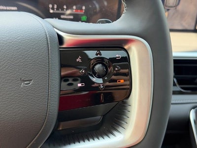 2027 INFINITI QX80 LUXE AWD