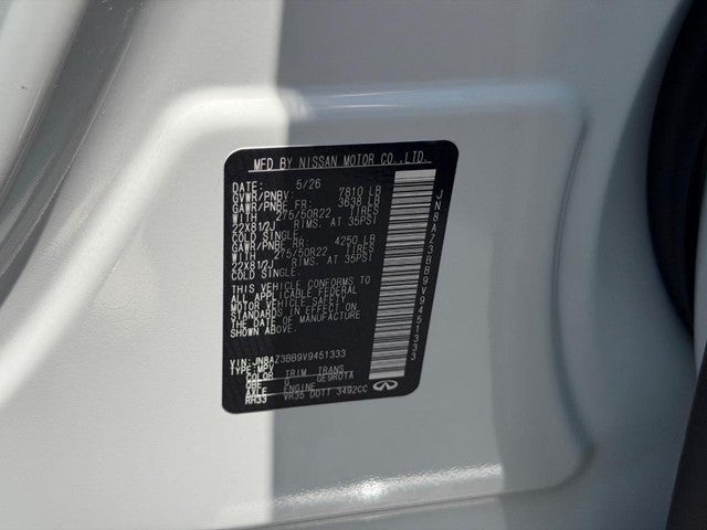 2027 INFINITI QX80 LUXE AWD