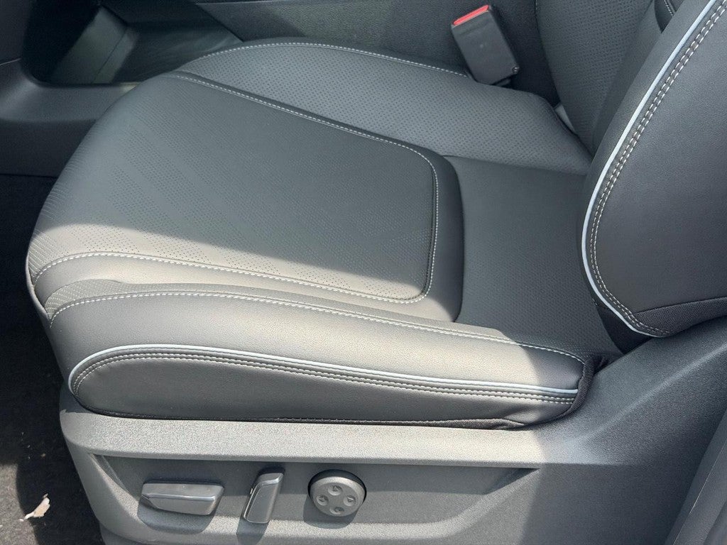 2027 INFINITI QX80 LUXE AWD