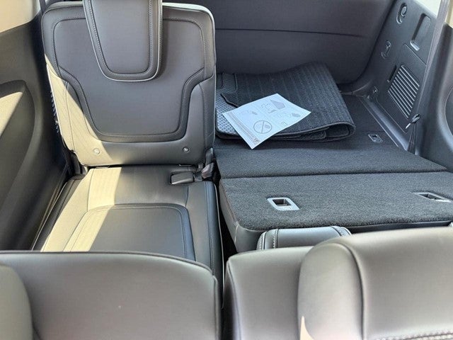 2026 INFINITI QX80 LUXE AWD