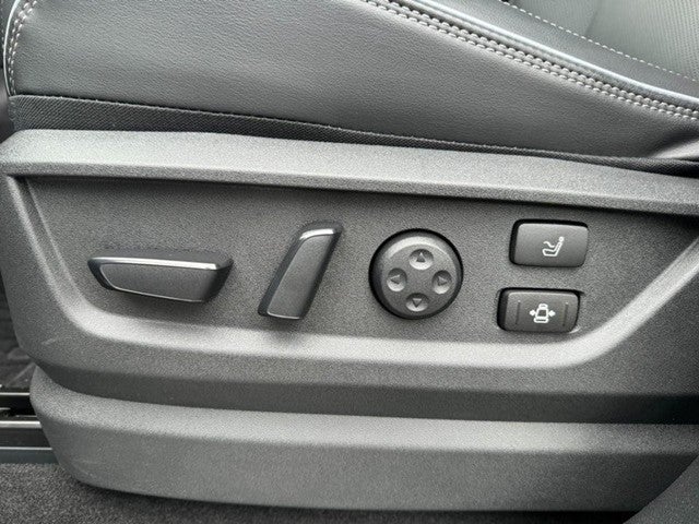 2025 INFINITI QX80 SENSORY AWD